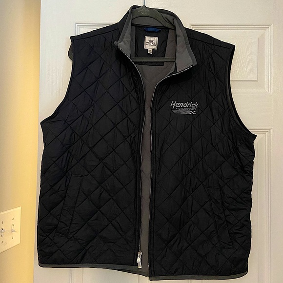 Peter Millar Other - 🎉HOST PICK🎉 Men’s Peter Millar Quilted Vest, XL